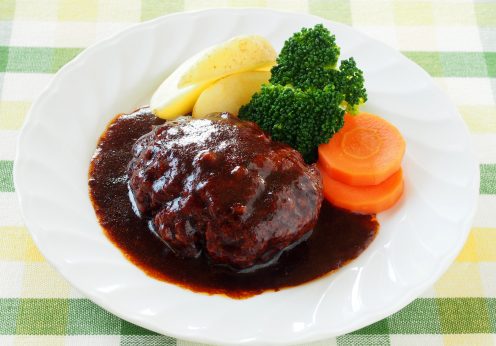 ハンバーグの語源・由来は?日本に伝わるまでの気になる歴史を徹底解説