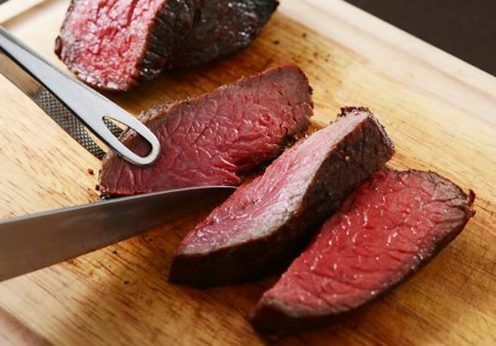 シャトーブリアンをフライパンで焼く極意!オーブンなしで最高級ステーキを仕上げる方法