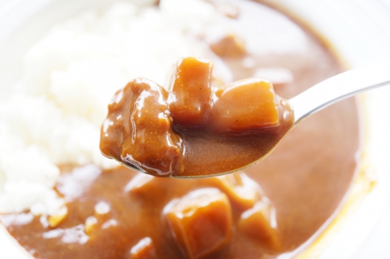 カレーにコクを出す隠し味&裏技15選!調味料と肉の旨みで劇的に美味しくなる方法 | 熟成肉の格之進